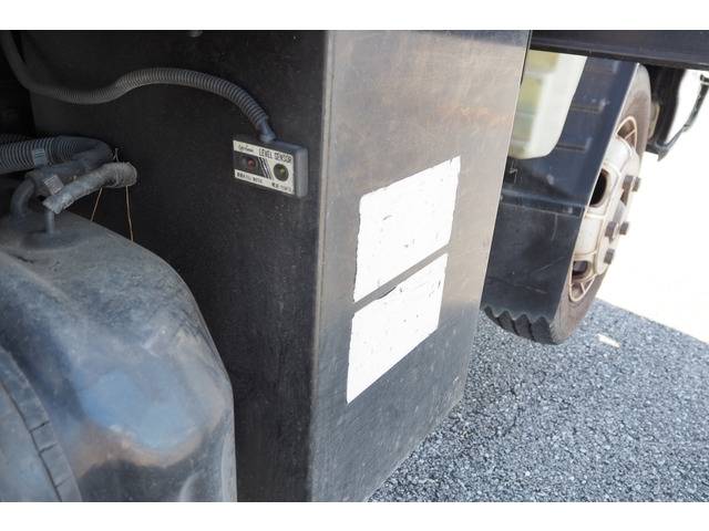 いすゞエルフ高所作業車小型（2t・3t）[写真10]