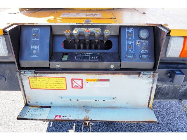 いすゞエルフ高所作業車小型（2t・3t）[写真17]