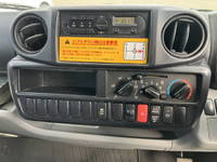 日野デュトロアルミバン小型（2t・3t）[写真11]