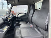 日野デュトロアルミバン小型（2t・3t）[写真21]