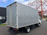 日野デュトロアルミバン小型（2t・3t）[写真04]