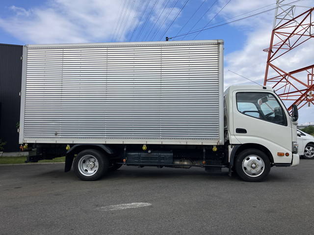 日野デュトロアルミバン小型（2t・3t）[写真05]