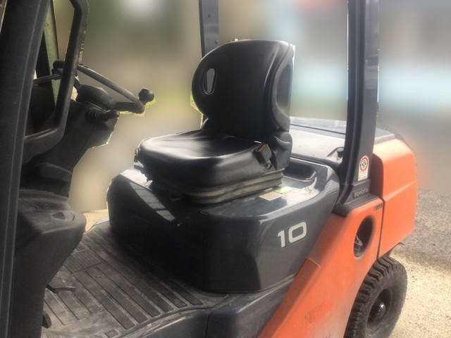 トヨタタイヤショベル（ホイルローダー）[写真08]