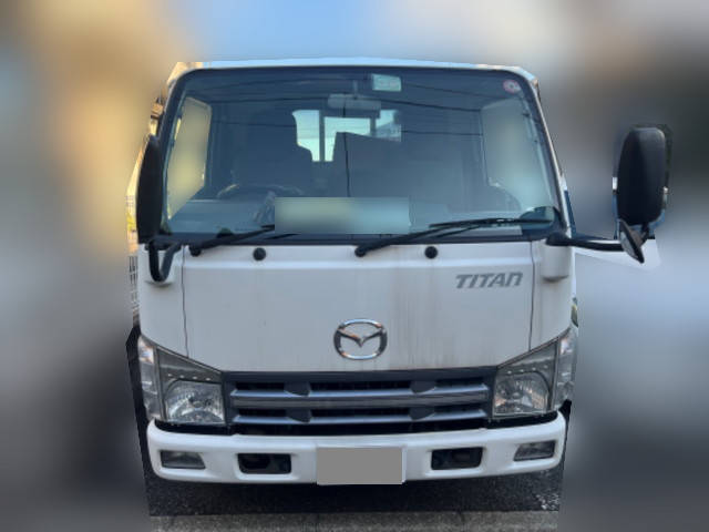マツダタイタン平ボディ小型（2t・3t）[写真05]