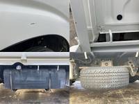 トヨタトヨエース平ボディ小型（2t・3t）[写真20]