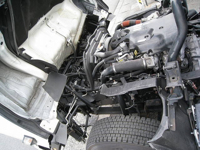 いすゞエルフクレーン4段小型（2t・3t）[写真24]