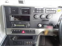 三菱ふそうスーパーグレートアルミウイング大型（10t）[写真22]