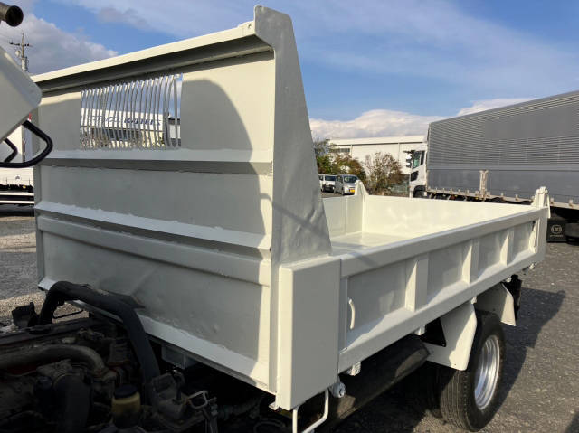 トヨタダイナダンプ小型（2t・3t）[写真10]