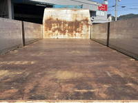 三菱ふそうファイターアルミブロック中型（4t）[写真12]