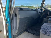 三菱ふそうファイターアルミブロック中型（4t）[写真31]