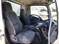 いすゞフォワードパネルウイング中型（4t）[写真28]