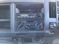 いすゞフォワードパネルウイング中型（4t）[写真37]