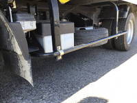 いすゞエルフアルミバン小型（2t・3t）[写真19]