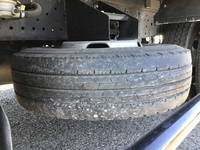 いすゞエルフアルミバン小型（2t・3t）[写真22]