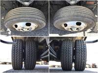 いすゞエルフアルミバン小型（2t・3t）[写真24]