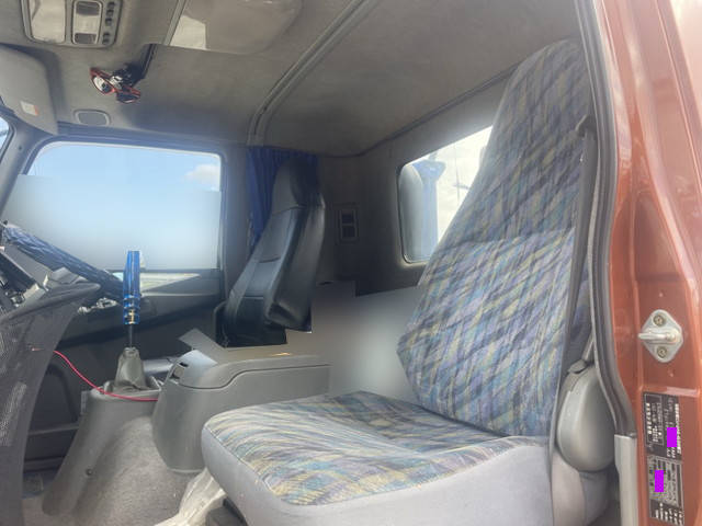 三菱ふそうファイターセルフクレーン4段増トン（6t・8t）[写真26]