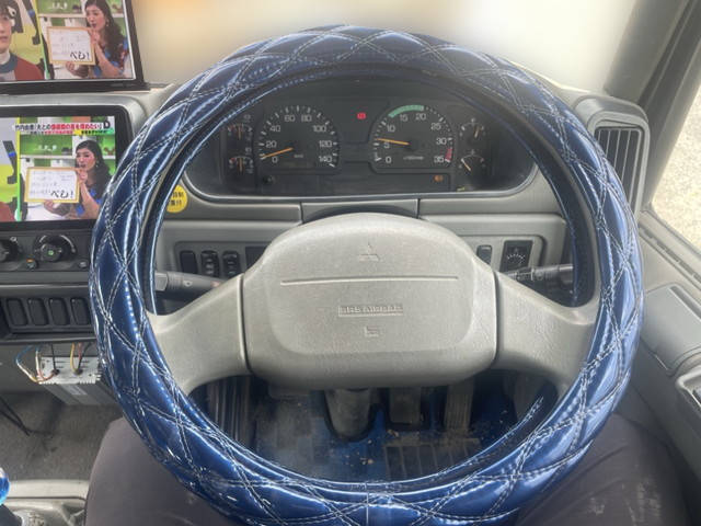 三菱ふそうファイターセルフクレーン4段増トン（6t・8t）[写真33]