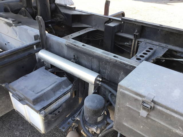 日野レンジャーダンプ中型（4t）[写真21]