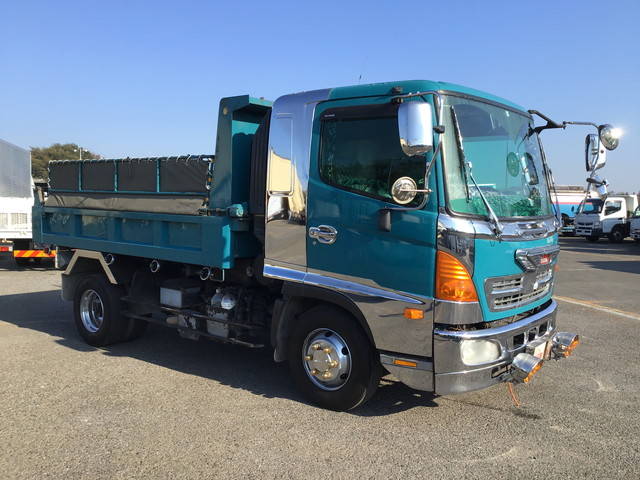 日野レンジャーダンプ中型（4t）[写真03]