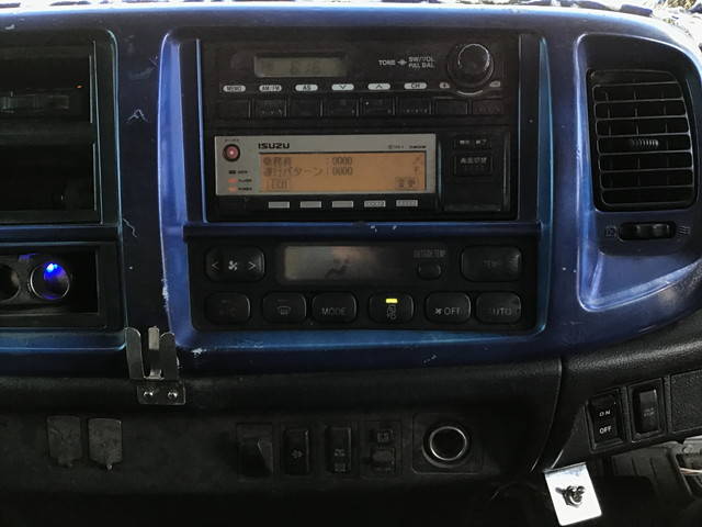 日野レンジャーダンプ中型（4t）[写真38]