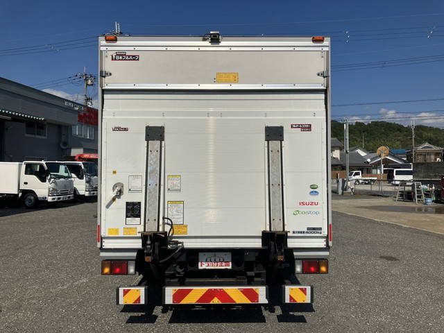 いすゞエルフパネルバン小型（2t・3t）[写真10]