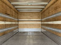 いすゞエルフパネルバン小型（2t・3t）[写真13]