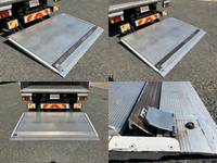 いすゞエルフパネルバン小型（2t・3t）[写真16]