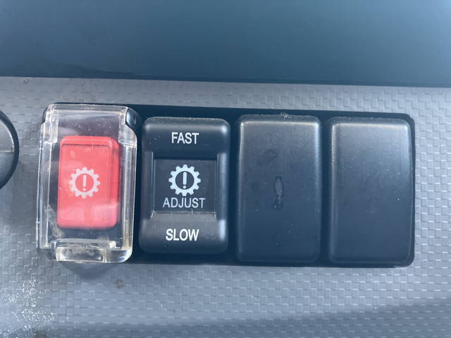 いすゞエルフパネルバン小型（2t・3t）[写真35]