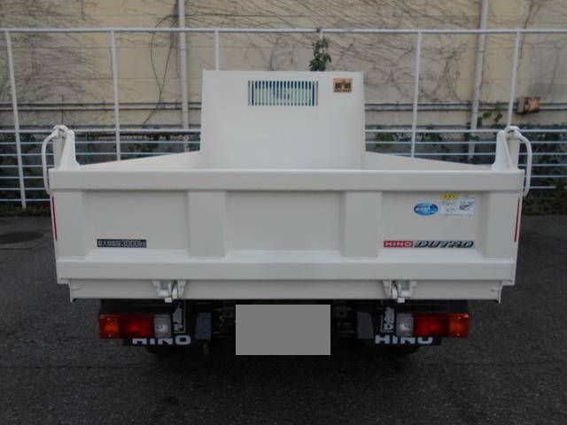 日野デュトロダンプ小型（2t・3t）[写真02]