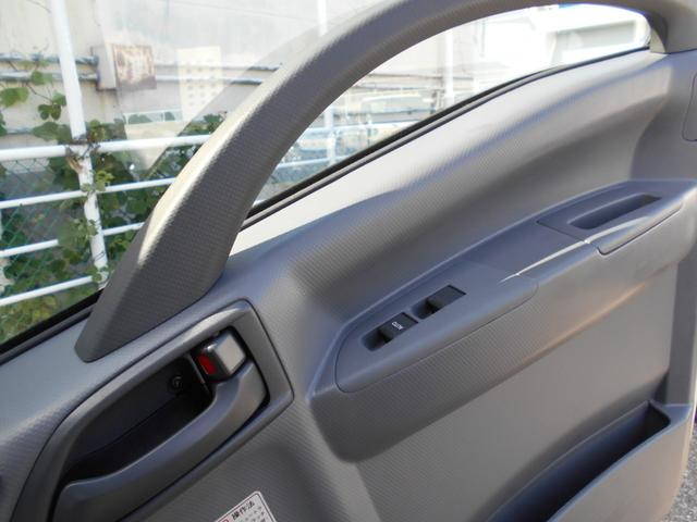 いすゞエルフセーフティローダー小型（2t・3t）[写真35]