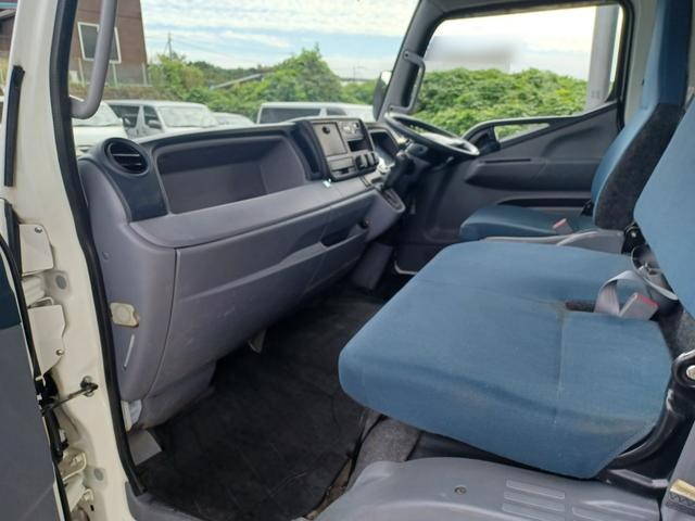 三菱ふそうキャンターダブルキャブ（Wキャブ）小型（2t・3t）[写真18]