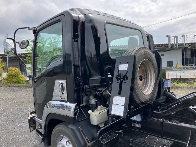 いすゞフォワードコンテナ専用車中型（4t）[写真14]