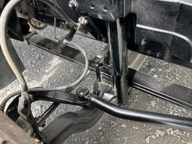 いすゞフォワードコンテナ専用車中型（4t）[写真19]