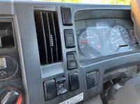 いすゞフォワードコンテナ専用車中型（4t）[写真31]