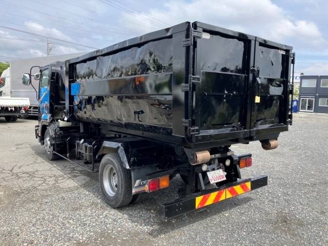 いすゞフォワードコンテナ専用車中型（4t）[写真09]