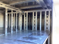 いすゞエルフボトルバン小型（2t・3t）[写真10]