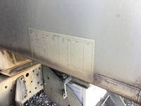 いすゞエルフボトルバン小型（2t・3t）[写真12]