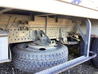 いすゞエルフボトルバン小型（2t・3t）[写真17]