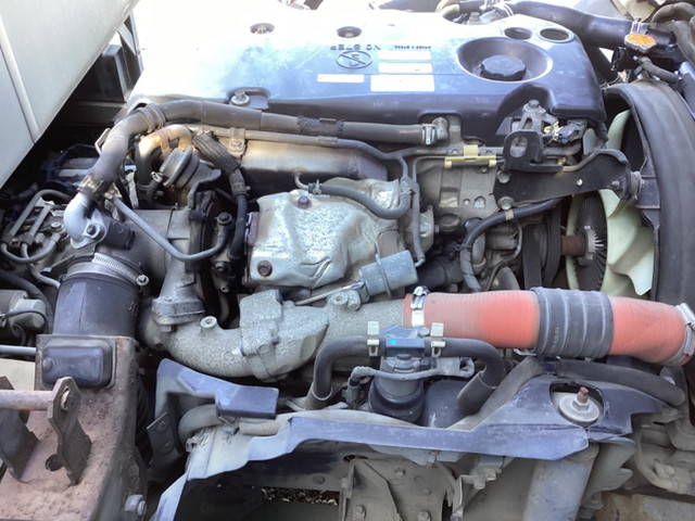 いすゞエルフボトルバン小型（2t・3t）[写真20]