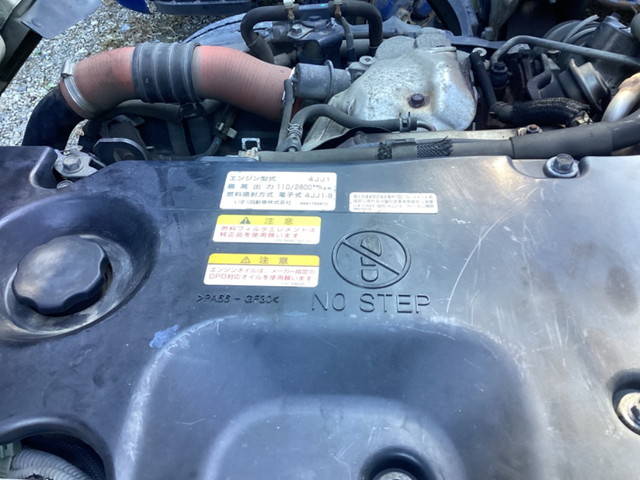 いすゞエルフボトルバン小型（2t・3t）[写真21]