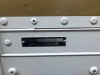 三菱ふそうキャンターパネルバン小型（2t・3t）[写真10]