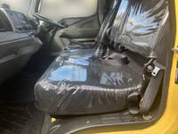 三菱ふそうキャンターパネルバン小型（2t・3t）[写真22]