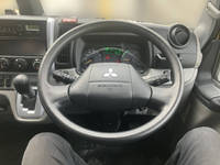 三菱ふそうキャンターパネルバン小型（2t・3t）[写真27]