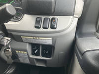 三菱ふそうキャンターパネルバン小型（2t・3t）[写真29]