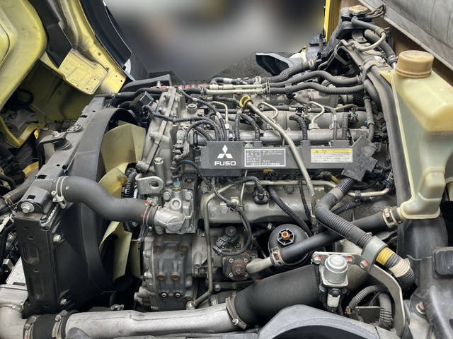 三菱ふそうキャンターガッツ幌車小型（2t・3t）[写真21]