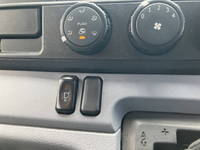 三菱ふそうキャンターガッツ幌車小型（2t・3t）[写真28]