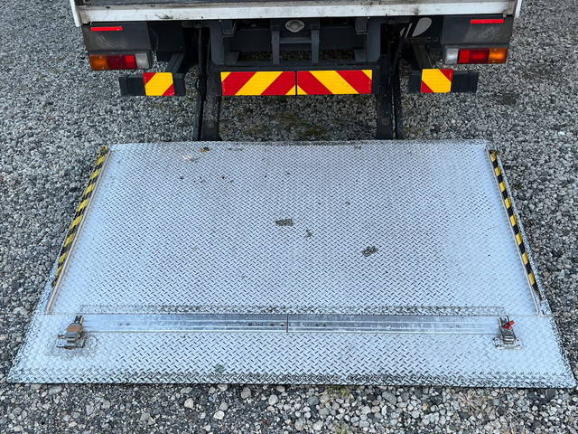 三菱ふそうその他の車種アルミバン小型（2t・3t）[写真11]