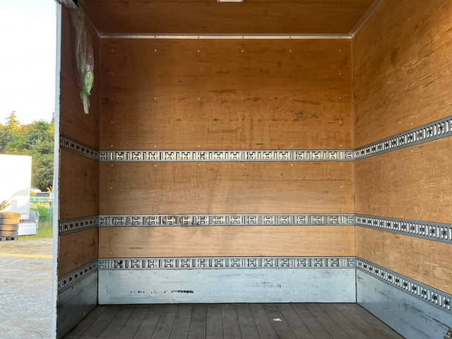 三菱ふそうその他の車種アルミバン小型（2t・3t）[写真16]