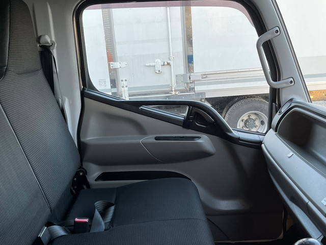 三菱ふそうその他の車種アルミバン小型（2t・3t）[写真29]