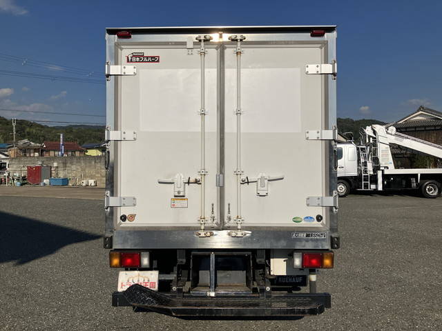 いすゞエルフ冷凍車（冷蔵車）小型（2t・3t）[写真11]
